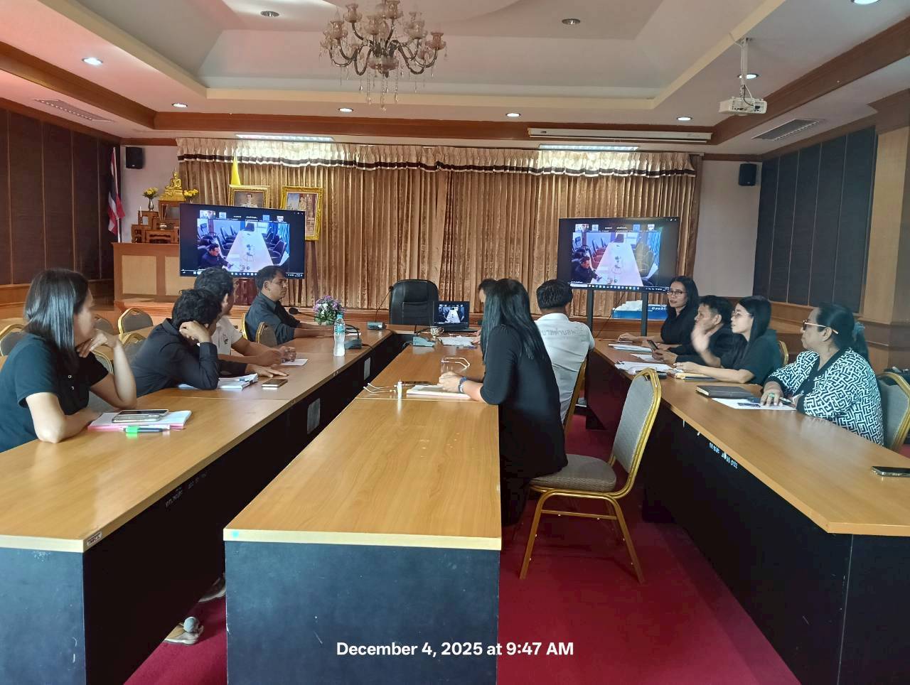 ทำงานโครงการอนุรักษ์พันธุ์กรรมพืชอันเนื่องมาจากพระราชดำริฯ อพ.สธ.